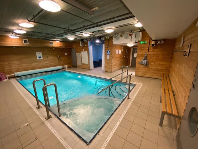Baby Swimming Lessons – Turtle Tots Bristol & North Somerset – Pool – The Campus