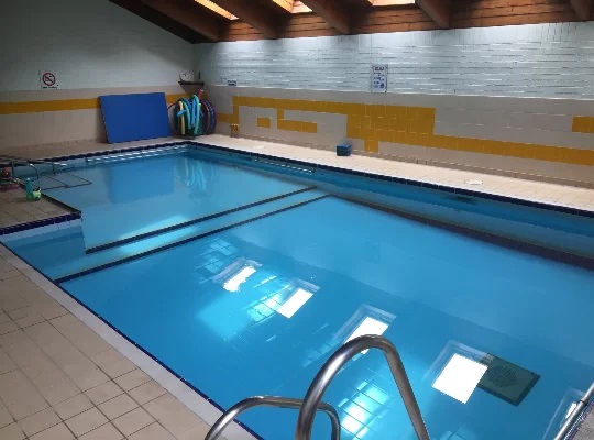 Baby Swimming Lessons – TurtleTots West Sussex – Pool – Angmering School