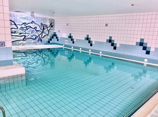 Baby Swimming Lessons – Turtle Tots Plymouth – Pool – Derriford Hospital