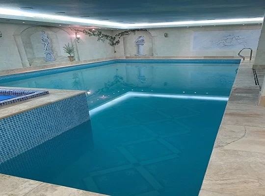 Baby Swimming Lessons – Turtle Tots Cotswolds & Warwickshire – Pool – Jules Pool
