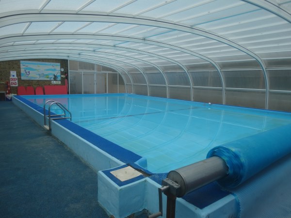 Baby Swimming Lessons – Turtle Tots London SE & Bexley – Pool – Midfield Primary School