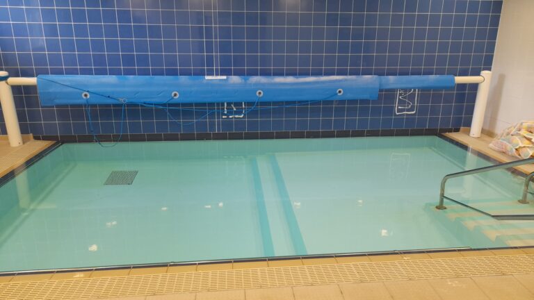 Turtle Tots Baby Swimming Lessons - Turtle Tots Central Scotland - Alloa Academy Hydrotherapy pool